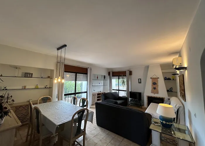 A11 - 800m Da 公寓 阿尔布费拉