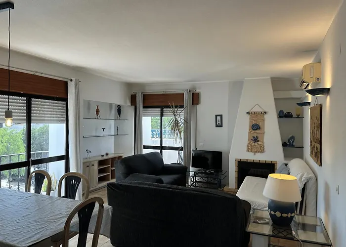 Apartamento A11 - 800m Da *